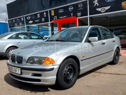 Gris / plata Usado 2001 BMW 320 Berlina | 1999 € (Super precio)
