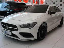 Blanco Usado 2022 Mercedes CLA200 Shooting Brake Familiar | 36.900 € (Un poco caro)