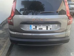 Gris / plata Usado 2024 Dacia Jogger Extreme Familiar | 24.300 € (Buen precio)