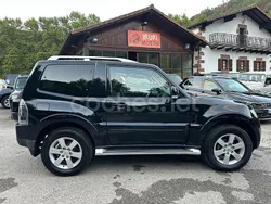 Negro Usado 2009 Mitsubishi Montero Intense SUV | 16.999 € (Precio justo)