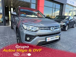 Gris / plata Usado 2022 Ssangyong Tivoli Limited SUV | 17.800 € (Precio justo)