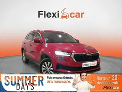 Rojo Usado 2023 Skoda Karoq Ambition SUV | 20.990 € (Precio justo)
