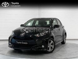 Negro Usado 2024 Toyota Yaris Hybrid Active Berlina | 21.800 € (Precio justo)