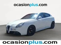 Blanco Usado 2012 Alfa Romeo Giulietta Distinctive Utilitario | 10.900 € (Un poco caro)