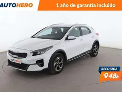 Blanco Usado 2022 Kia XCeed SUV | 15.809 € (Un poco caro)