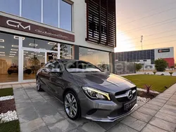 Gris / plata Usado 2018 Mercedes CLA200 Berlina | 18.990 € (Buen precio)
