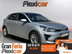 Gris / plata Usado 2021 Kia Rio Berlina | 15.490 € (Precio justo)
