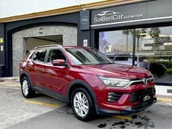 Rojo Usado 2021 Ssangyong (KGM) Korando Limited SUV | 19.900 €