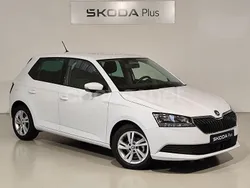 Blanco Usado 2021 Skoda Fabia Ambition Berlina | 15.300 € (Un poco caro)