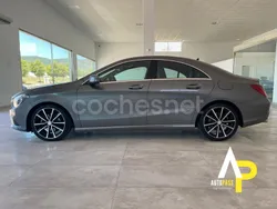 Gris / plata Usado 2014 Mercedes CLA200 Berlina | 18.900 € (Un poco caro)