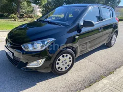 Negro Usado 2013 Hyundai i20 Berlina | 4800 € (Buen precio)