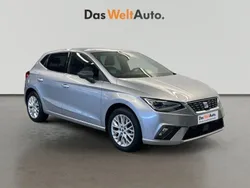 Gris plata Usado 2024 Seat Ibiza Berlina | 16.900 € (Precio justo)