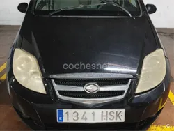 Negro Usado 2013 Opel Meriva Design Edition Monovolumen | 4500 €
