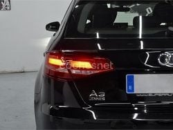 Negro Usado 2019 Audi A3 Sportback g-tron Design Berlina | 17.800 €