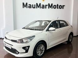 Blanco Usado 2023 Kia Rio Berlina | 13.990 € (Precio justo)