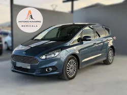 Azul Usado 2018 Ford C-MAX Trend+ Monovolumen | 17.900 €