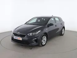 Gris Usado 2021 Kia Ceed Berlina | 14.099 € (Precio justo)