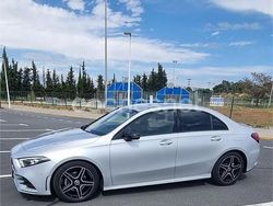Gris / plata Usado 2022 Mercedes A200 Berlina | 32.500 € (Precio justo)