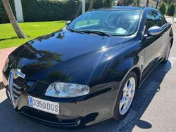Negro Usado 2005 Alfa Romeo GT Distinctive Coupe | 3500 € (Precio justo)