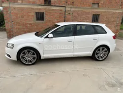 Blanco Usado 2011 Audi A3 Sportback Ambition Berlina | 9700 € (Precio justo)