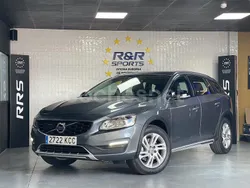 Gris / plata Usado 2017 Volvo V60 CC Plus Familiar | 16.990 € (Precio justo)