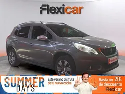 Rojo Usado 2017 Peugeot 2008 Style SUV | 10.490 € (Precio justo)