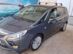Gris Usado 2016 Opel Zafira Tourer Selective Monovolumen | 11.995 € (Un poco caro)