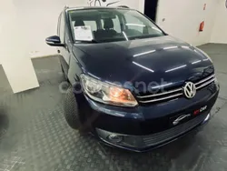 Azul Usado 2015 VW Touran Advance Monovolumen | 9990 € (Precio justo)