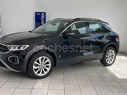 Negro Usado 2023 VW T-Roc Life SUV | 25.500 € (Precio justo)