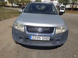 Gris / plata Usado 2009 Suzuki Grand Vitara SUV | 6300 € (Super precio)