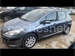 Gris / plata Usado 2006 Peugeot 307 Berlina | 2000 € (Buen precio)