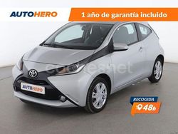 Gris Usado 2015 Toyota Aygo X-play Utilitario | 7999 € (Buen precio)