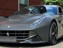 Gris Usado 2015 Ferrari F12 Coupe | 256.900 €