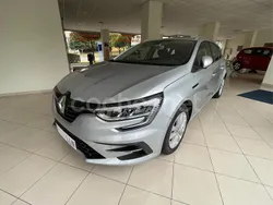 Gris / plata Usado 2020 Renault Mégane GrandTour Intens Familiar | 12.995 € (Un poco caro)