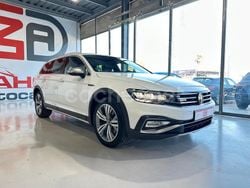Blanco Usado 2022 VW Passat Alltrack Familiar | 20.900 € (Buen precio)