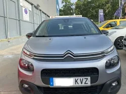 Gris Usado 2019 Citroën C3 Feel Utilitario | 8950 € (Precio justo)