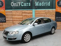 Beige Usado 2005 VW Passat Advance Berlina | 5490 € (Precio justo)