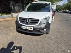 Blanco Usado 2021 Mercedes Citan 108 Familiar | 12.999 €