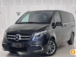 Gris Usado 2021 Mercedes V250 Avantgarde Monovolumen | 49.900 € (Precio justo)