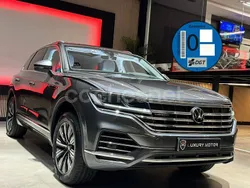 Gris Usado 2021 VW Touareg Elegance SUV | 47.900 €