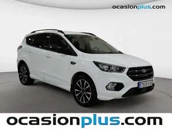 Blanco Usado 2019 Ford Kuga ST-Line SUV | 18.773 € (Un poco caro)