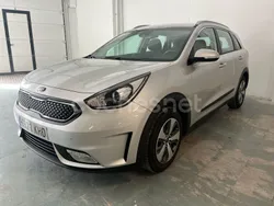 Gris / plata Usado 2018 Kia Niro SUV | 16.790 € (Precio justo)