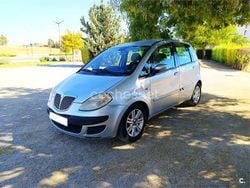 Gris / plata Usado 2005 Lancia Musa Monovolumen | 1499 €
