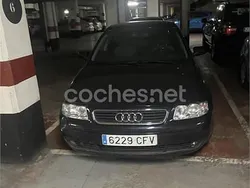 Azul Usado 2003 Audi A3 Attraction Berlina | 3500 € (Precio justo)