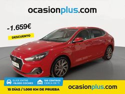 Rojo Usado 2018 Hyundai i30 Berlina | 13.850 € (Precio justo)