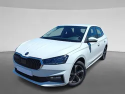 Blanco candy Usado 2024 Skoda Fabia Selection | 17.590 € (Precio justo)