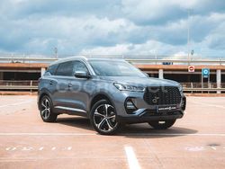 Gris / plata Usado 2023 DR Automobiles DR6 SUV | 29.900 €