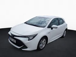 Blanco Usado 2020 Toyota Corolla Active Berlina | 19.900 € (Buen precio)