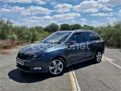 Gris / plata Usado 2018 Skoda Fabia Style Familiar | 9000 € (Buen precio)