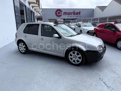 Gris / plata Usado 2002 VW Golf IV Conceptline Berlina | 2300 € (Precio justo)